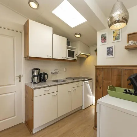 Apartment Beautiful Seaside Retreat