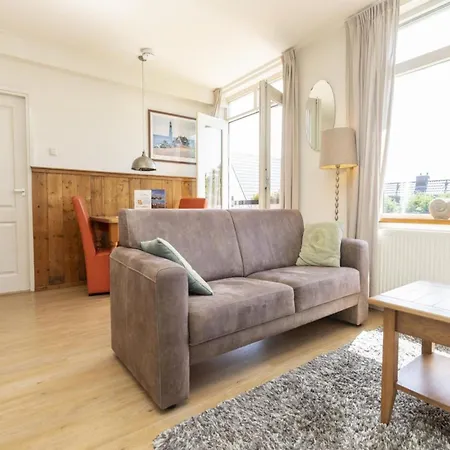 Beautiful Seaside Retreat Apartment *