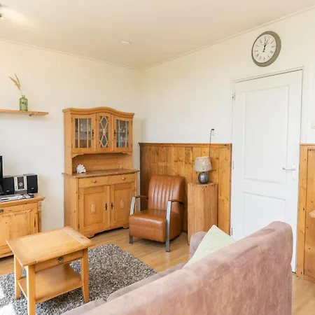 In Near Texel Apartment *